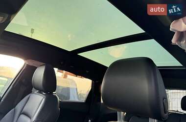 Позашляховик / Кросовер Audi Q7 2018 в 