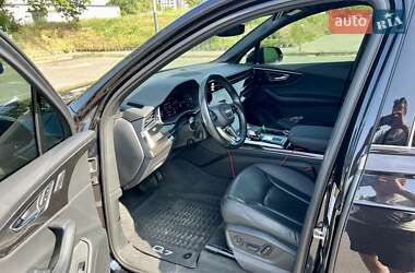 Внедорожник / Кроссовер Audi Q7 2020 в 
