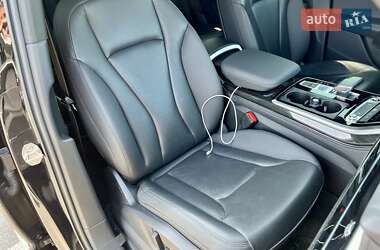 Внедорожник / Кроссовер Audi Q7 2020 в 