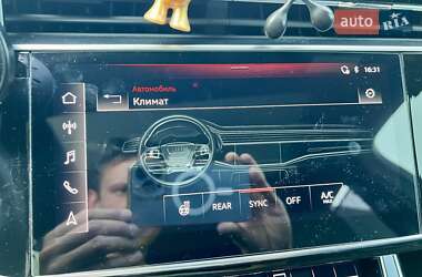 Внедорожник / Кроссовер Audi Q7 2020 в 