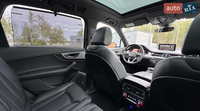 Внедорожник / Кроссовер Audi Q7 2018 в Одессе
