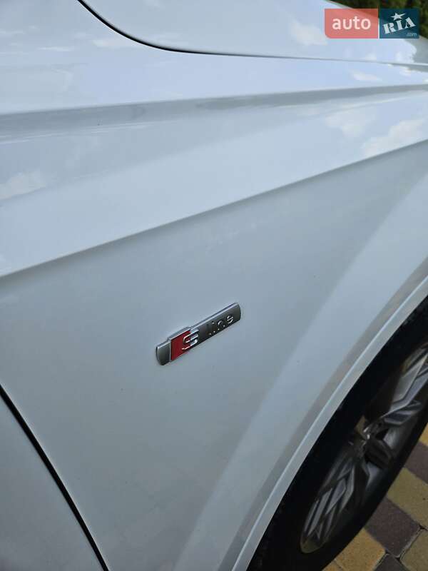 Внедорожник / Кроссовер Audi Q7 2016 в Хмельницком