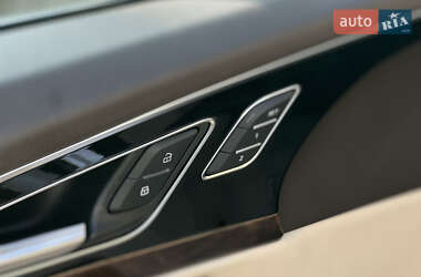 Внедорожник / Кроссовер Audi Q7 2017 в 