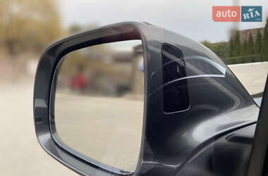 Внедорожник / Кроссовер Audi Q7 2013 в 