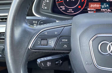 Внедорожник / Кроссовер Audi Q7 2017 в 