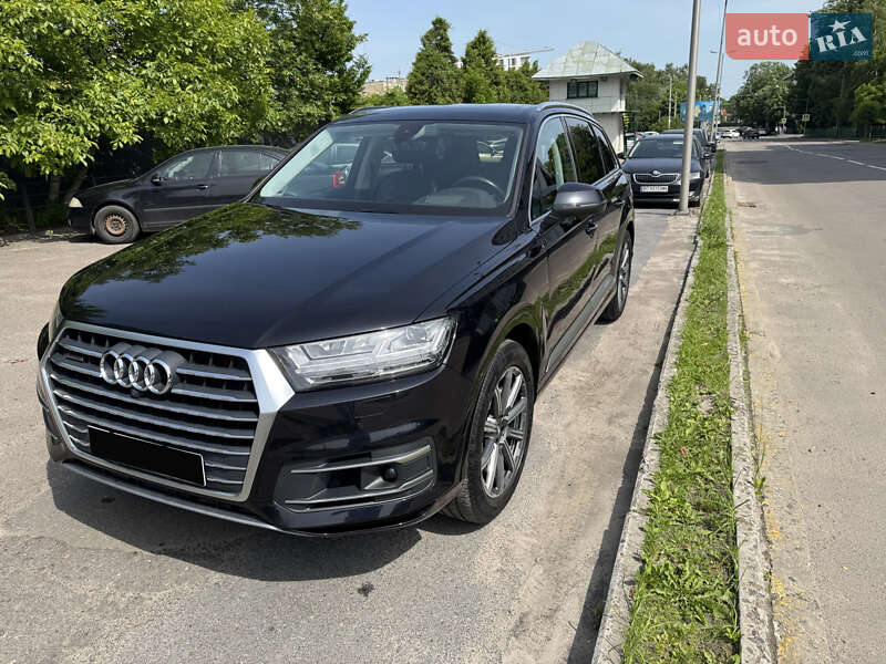 Внедорожник / Кроссовер Audi Q7 2017 в Львове