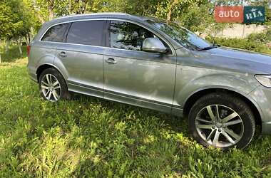 Позашляховик / Кросовер Audi Q7 2007 в 