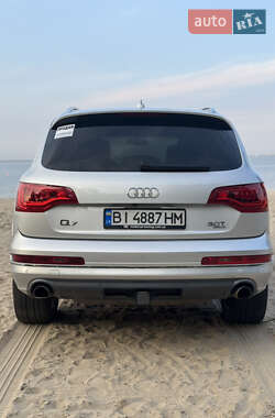 Внедорожник / Кроссовер Audi Q7 2013 в 