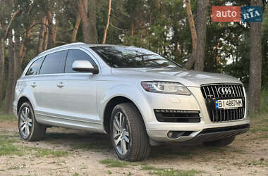 Внедорожник / Кроссовер Audi Q7 2013 в 