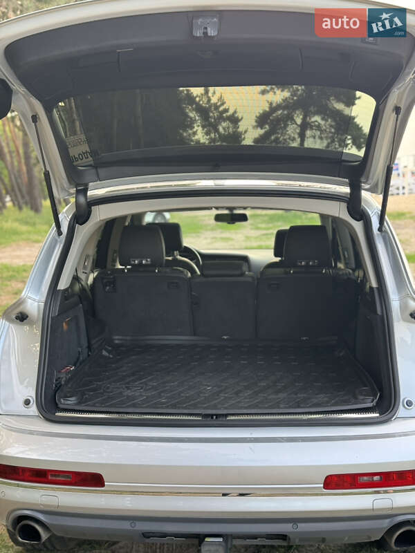 Позашляховик / Кросовер Audi Q7 2013 в Черкасах фото 16 Позашляховик / Кросовер Audi Q7 2013 в Черкасах