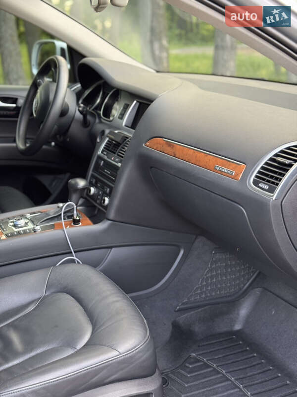 Позашляховик / Кросовер Audi Q7 2013 в Черкасах фото 20 Позашляховик / Кросовер Audi Q7 2013 в Черкасах