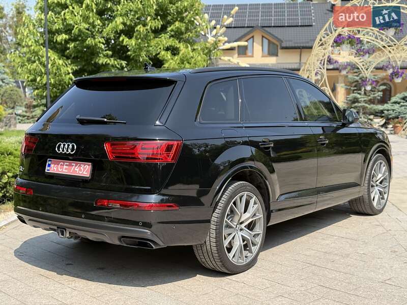 Внедорожник / Кроссовер Audi Q7 2018 в Жовкве