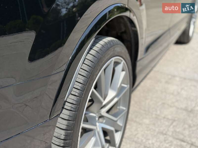 Внедорожник / Кроссовер Audi Q7 2018 в Жовкве
