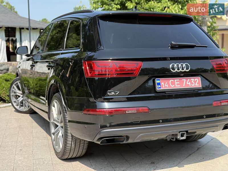 Внедорожник / Кроссовер Audi Q7 2018 в Жовкве