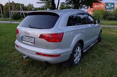 Внедорожник / Кроссовер Audi Q7 2008 в 