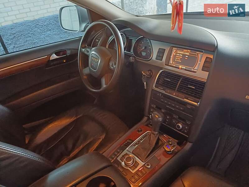 Внедорожник / Кроссовер Audi Q7 2008 в Александрие фото 28 Внедорожник / Кроссовер Audi Q7 2008 в Александрие