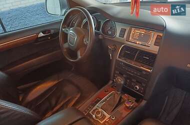 Внедорожник / Кроссовер Audi Q7 2008 в 