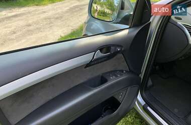 Позашляховик / Кросовер Audi Q7 2007 в 