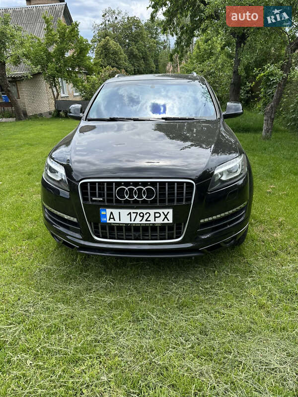 Внедорожник / Кроссовер Audi Q7 2013 в Киеве