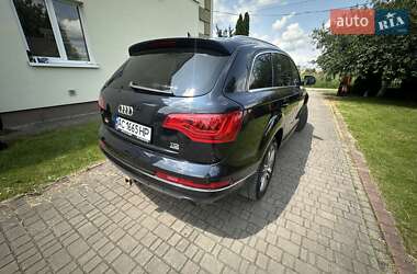 Внедорожник / Кроссовер Audi Q7 2012 в 