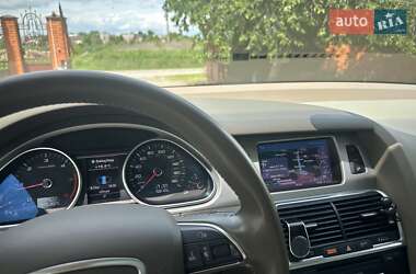 Внедорожник / Кроссовер Audi Q7 2012 в 