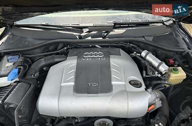 Внедорожник / Кроссовер Audi Q7 2012 в 