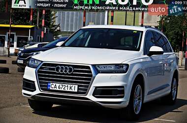 Внедорожник / Кроссовер Audi Q7 2019 в 