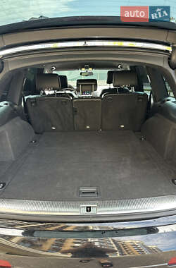 Внедорожник / Кроссовер Audi Q7 2010 в 