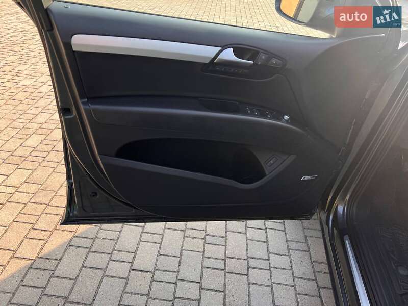 Внедорожник / Кроссовер Audi Q7 2013 в Самборе