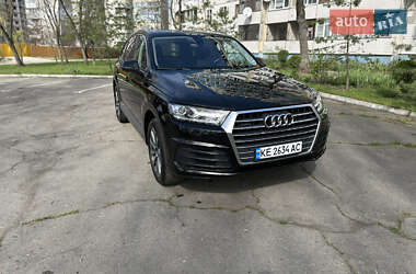 Внедорожник / Кроссовер Audi Q7 2018 в 