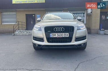Внедорожник / Кроссовер Audi Q7 2012 в 