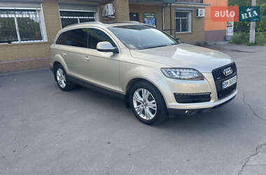 Внедорожник / Кроссовер Audi Q7 2012 в Конотопе