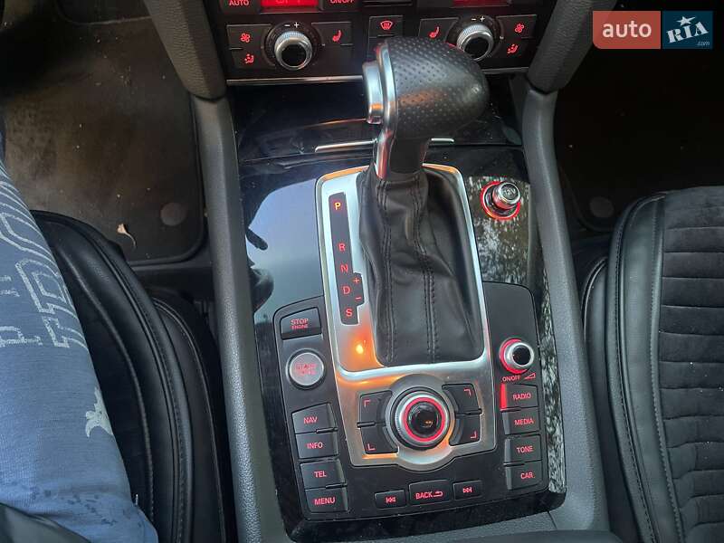 Позашляховик / Кросовер Audi Q7 2012 в Одесі