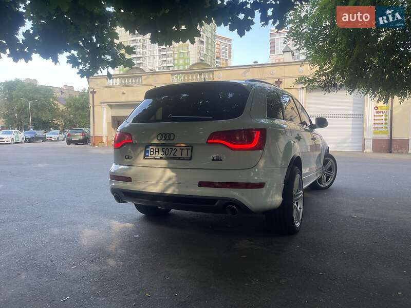 Позашляховик / Кросовер Audi Q7 2012 в Одесі
