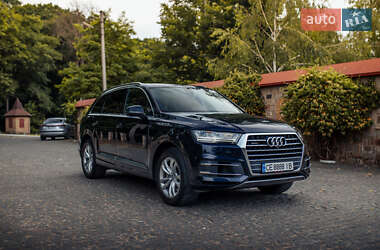 Внедорожник / Кроссовер Audi Q7 2017 в 