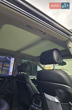 Внедорожник / Кроссовер Audi Q7 2013 в 