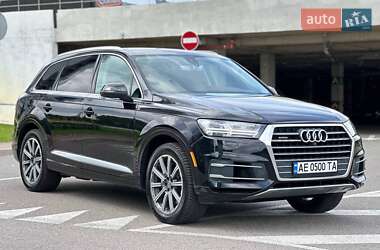 Внедорожник / Кроссовер Audi Q7 2015 в Каменском