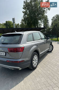 Внедорожник / Кроссовер Audi Q7 2016 в Любомле