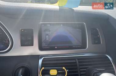 Внедорожник / Кроссовер Audi Q7 2012 в 