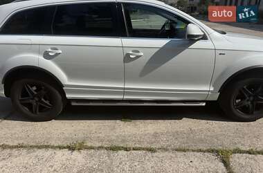 Внедорожник / Кроссовер Audi Q7 2012 в 