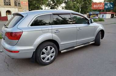 Внедорожник / Кроссовер Audi Q7 2008 в 
