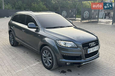 Позашляховик / Кросовер Audi Q7 2008 в 