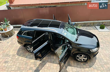 Внедорожник / Кроссовер Audi Q7 2015 в 