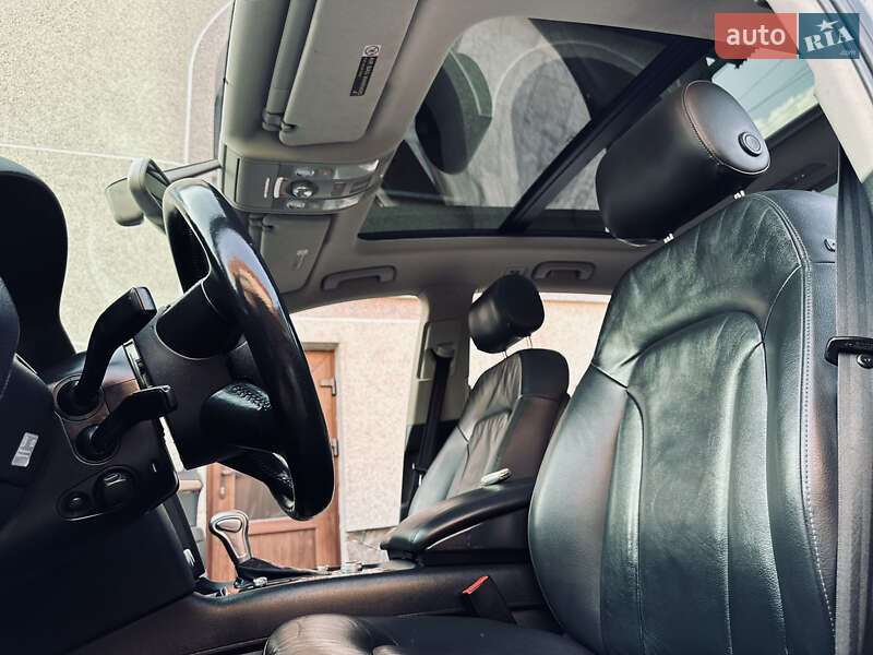 Внедорожник / Кроссовер Audi Q7 2015 в Нижней Апше