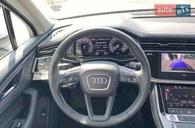 Внедорожник / Кроссовер Audi Q7 2025 в 
