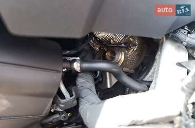 Внедорожник / Кроссовер Audi Q7 2016 в 