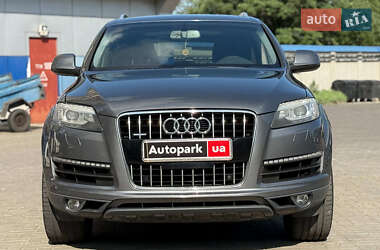 Внедорожник / Кроссовер Audi Q7 2013 в 