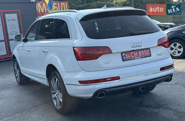 Внедорожник / Кроссовер Audi Q7 2014 в 
