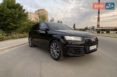 Внедорожник / Кроссовер Audi Q7 2018 в 