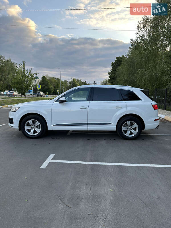 Внедорожник / Кроссовер Audi Q7 2018 в Белогородке